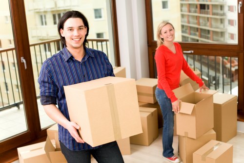 Ilford moving van service for domestic and business transport
